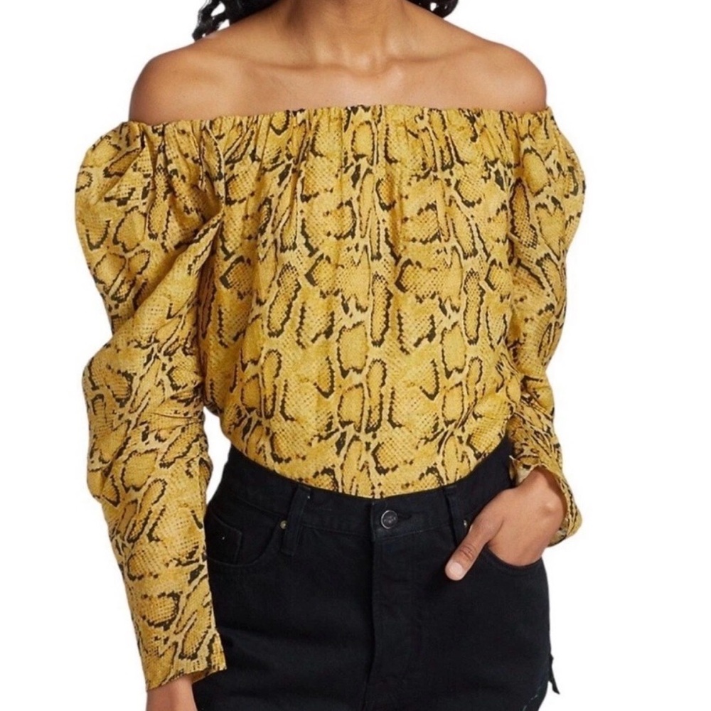 FRAME Off The Shoulder Billow Yellow Top in Python Multi Print Women’s S Chic